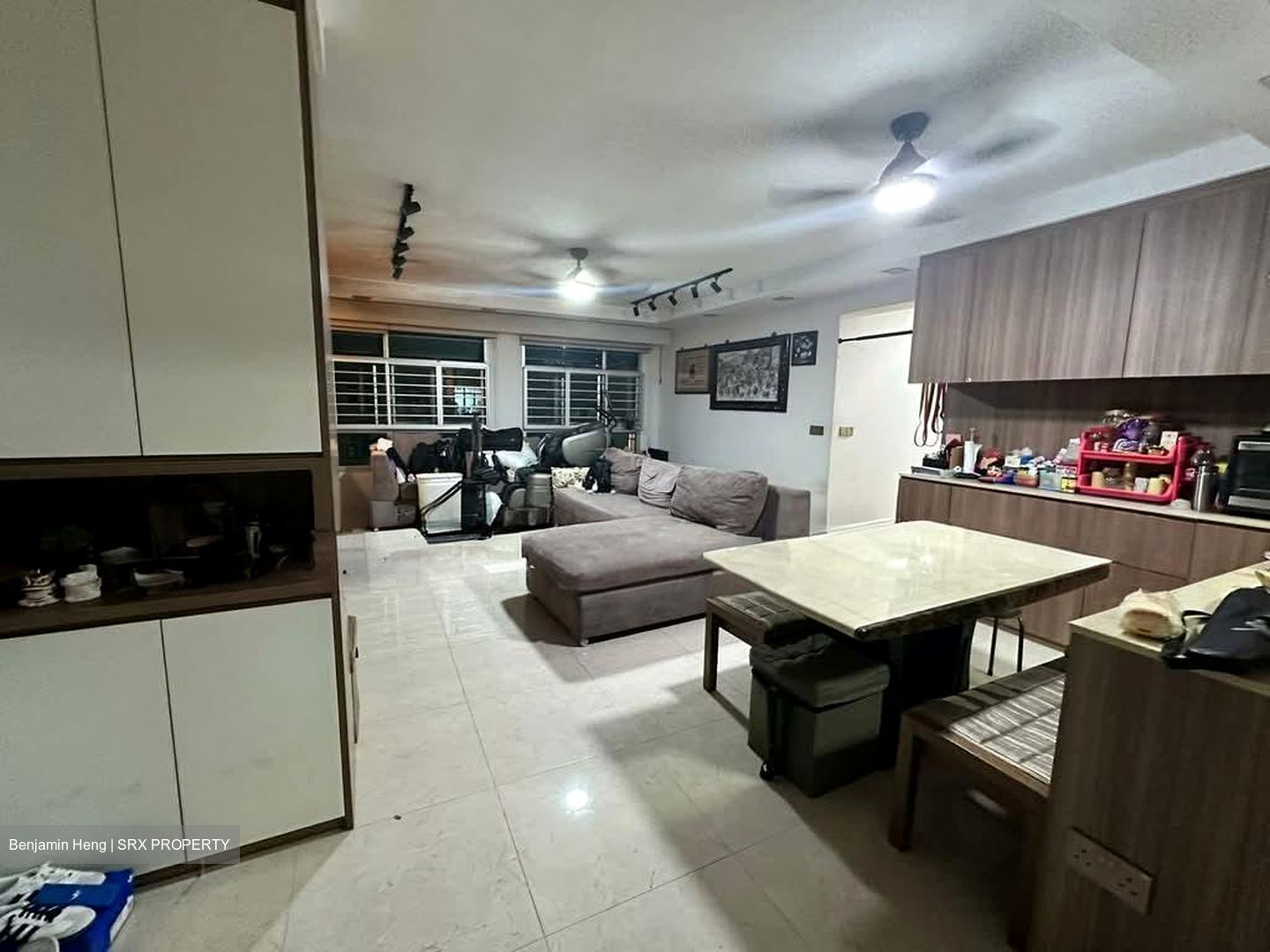 Blk 428A Floral Spring @ Yishun (Yishun), HDB 5 Rooms #558905101